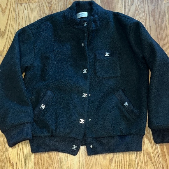 Authentic CHANEL Black Teddy Bomber Jacket - Picture 4 of 12